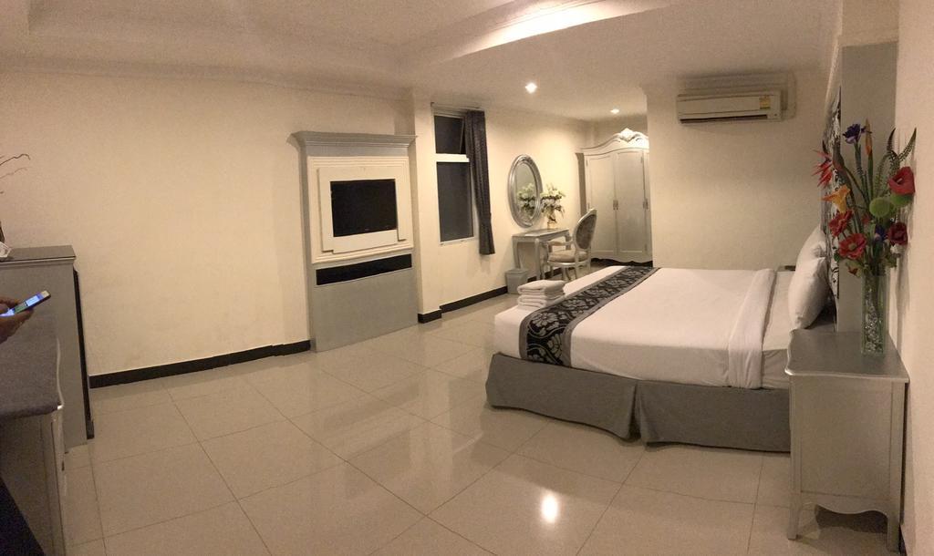 Pattaya International Lodge Bagian luar foto